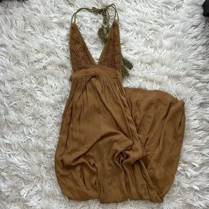 Perfect unused condition mustard halter maxi with open back- bump friendly!